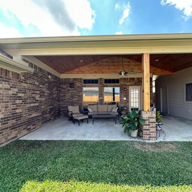 Covered patio & brick columns